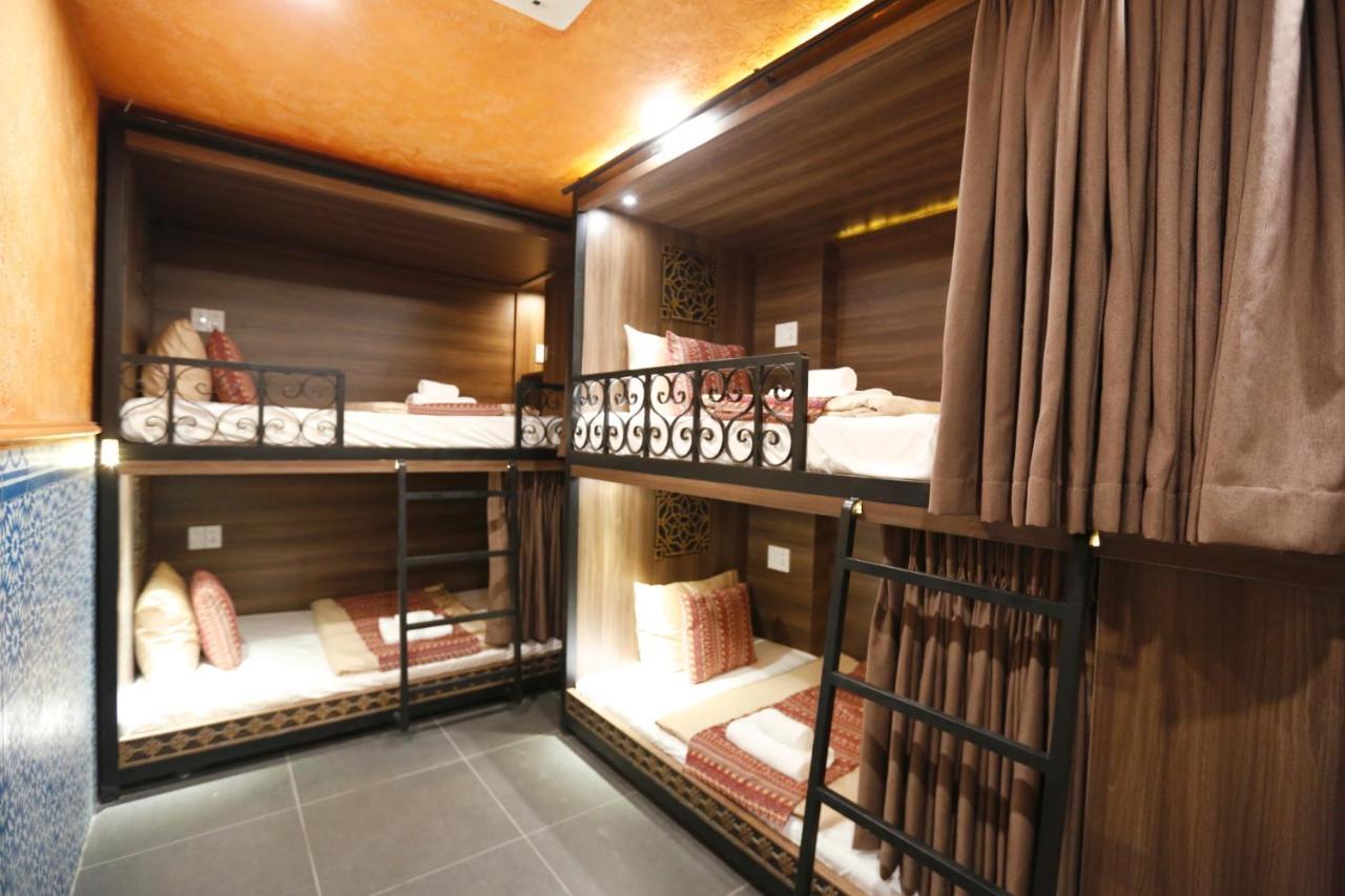 הו צ'י מין סיטי Aquarizon Boutique Hostel & City Bar מראה חיצוני תמונה