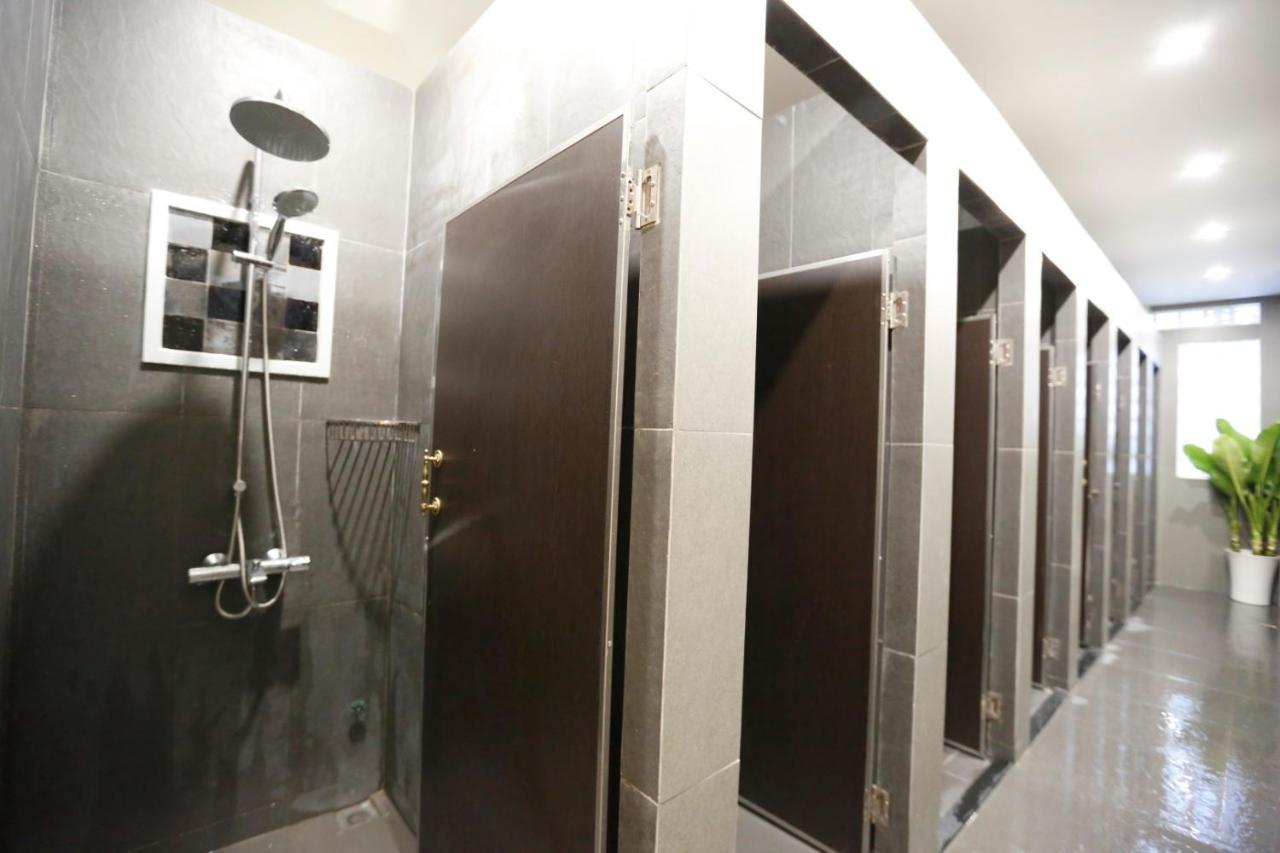 הו צ'י מין סיטי Aquarizon Boutique Hostel & City Bar מראה חיצוני תמונה