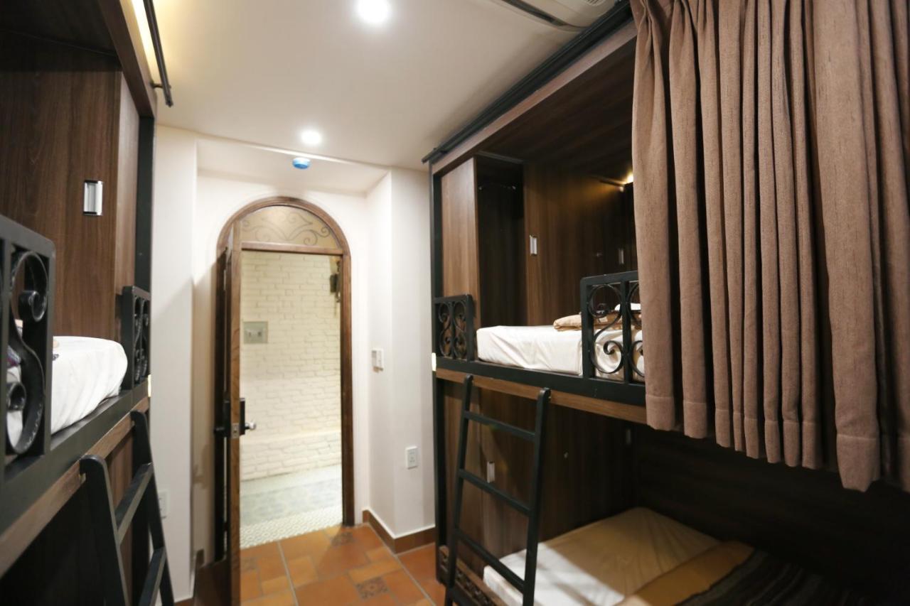 הו צ'י מין סיטי Aquarizon Boutique Hostel & City Bar מראה חיצוני תמונה